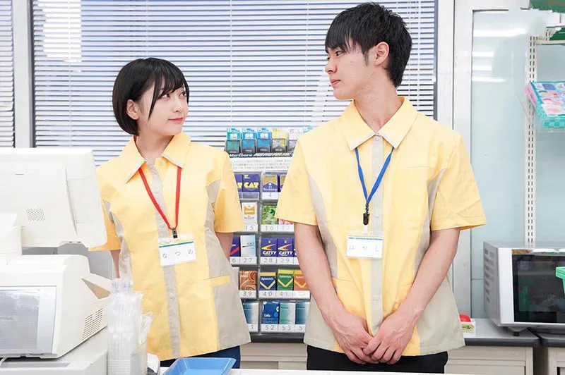 Bí mật "đi ngoài" anh xã khi đi làm thêm ở cửa hàng tiện lợi